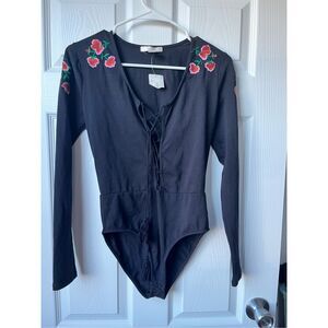 Forever 21 Body Suit NEW Small Women's Black Pink Embroidered Floral
